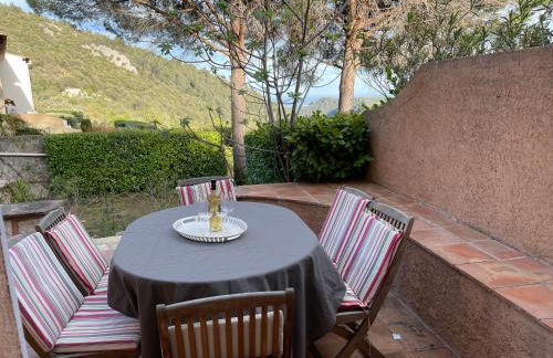 Maison de Saint Arnoux - Foto 3