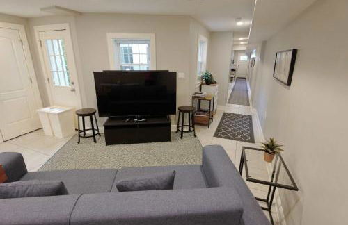 Explorers Paradise Walk to Capitol - Photo 3