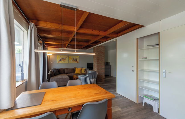 Cozy Holiday Home With Garden - Photo 15