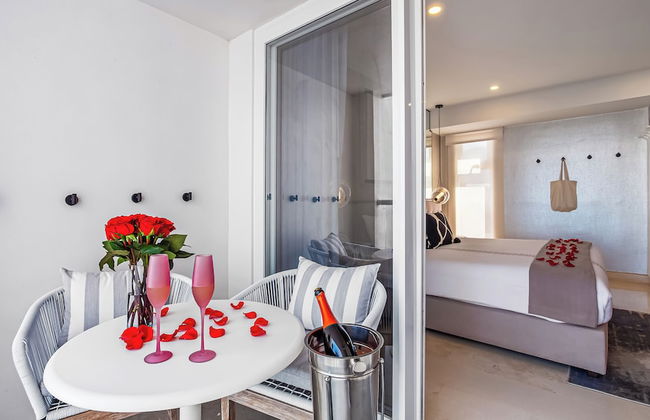 Stunning Beachfront Condo - Sea Views - Foto 48