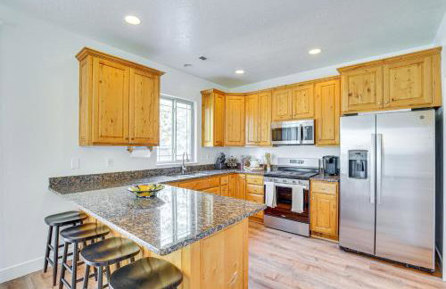 Charming Orem Townhome 5 Mi to BYU! - Photo 7