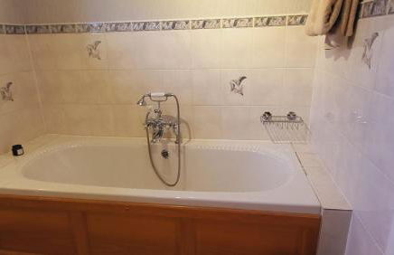 Family home - Photo 15