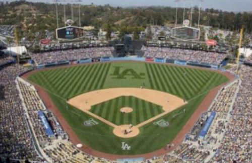 Charming 2BR Condo with Onsite Parking Included - Foto 12