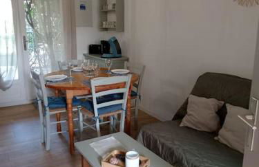 Jolie maisonnette dans résidence avec piscine, clim, lave-linge, lave-vaisselle et WiFi - Foto 4