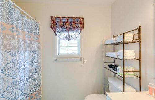 Beach, Pier Access! Pet-Friendly Crystal Coast Gem - Foto 18