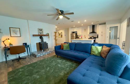 5 Star Stay Large Remodeled Modern 4BR Near UNT and TWU Sleeps 10 - Foto 13