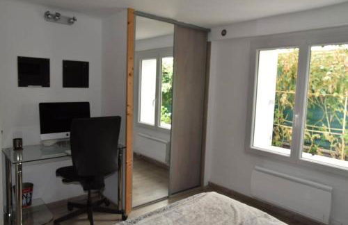 Rez de chaussée de Villa Marseille 9ème - Foto 11