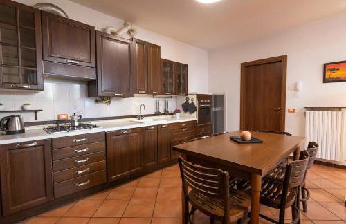 Milano Fiera WiFi Parcheggio Gratuito - Foto 9