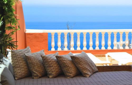 OCEANFRONT CHILLSTAY - 4 Beds and a Pool - Foto 2