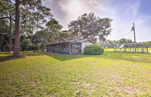 Boats and Dock Anglers Haven in Crescent City - Foto 28