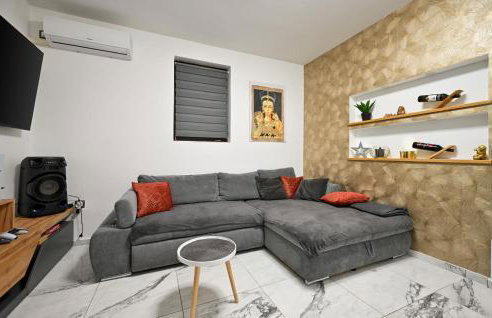 2 Bedroom Cozy Home In Jalzabet - Foto 14