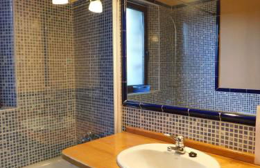 Casa Rurales Cimera y Brincalobitos - Photo 18