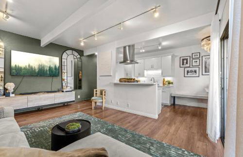 Luca's Tree Flat - Los Angeles California - Foto 8