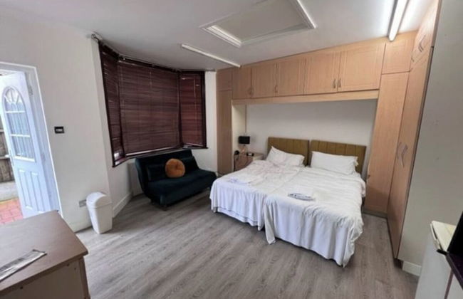 Inviting 1-bed Apartment in Ilford - Foto 3