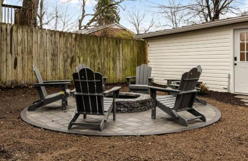 Bourbon-themed home w arcade & hot tub for groups - Foto 52