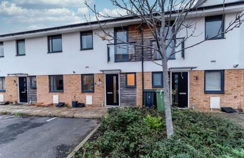 Black Brick Stays, Great Location, Free Parking, Fast Wi-Fi, Families & Contractors Welcome - Foto 7