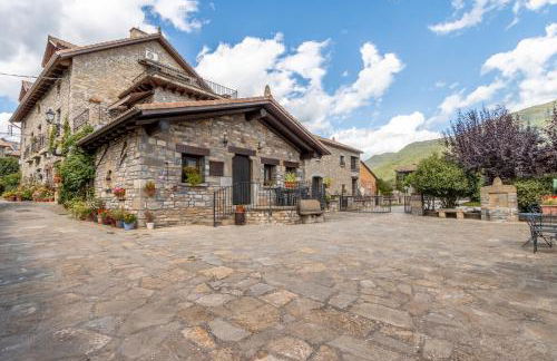 Casa Perico - Photo 1