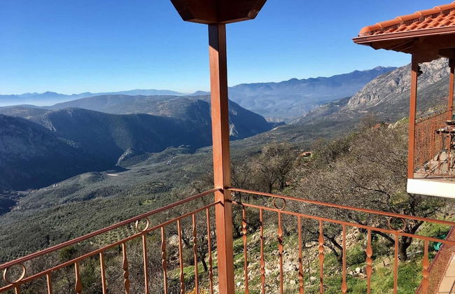 Almond House Suites Arachova - Adults Only - Foto 17