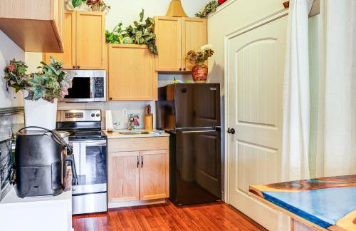 Canal-Front Retreat with Hot Tub and Dock in Tavares - Photo 5