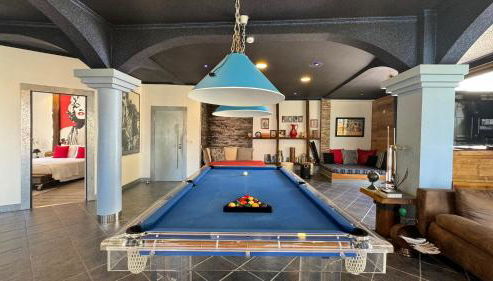 The Modern & Recycled House - Foto 3, Game Room