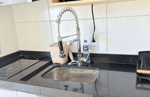 103NV Studio Liberdade SP 300 m Estação Liberdade acomoda ate 03 pessoas - Foto 32