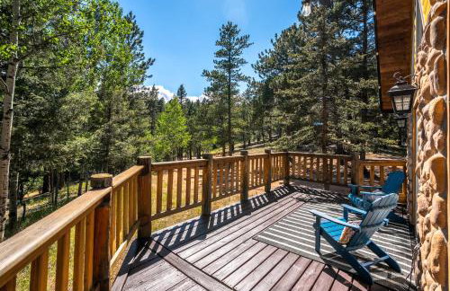 Timber A-Frame, Large Deck, Hot Tub, Fireplace - Foto 44
