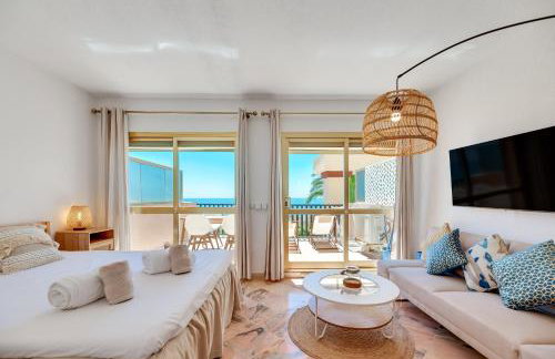 Sea Front Beach Studio Apartment - Foto 5