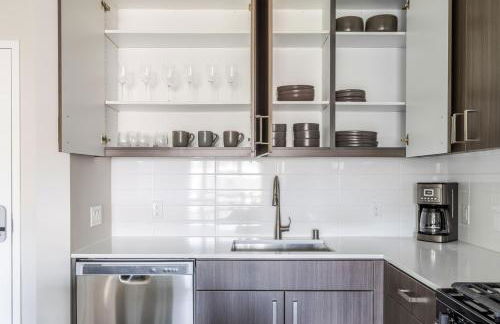 Blueground Santa Clara pool nr Central Park SFO-1933 - Photo 9