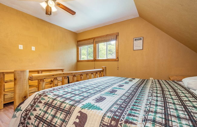 Cottage at Slope's Edge - Photo 2