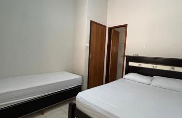 Refugio a Beira do lago Piscina Churrasqueira Vista privelegiada para o Por dos sol Canto dos Passaros - Foto 9