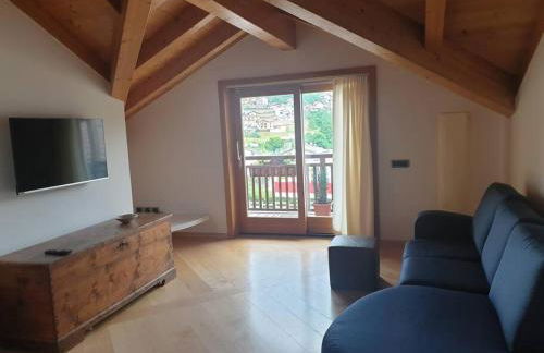 Mansarda con terrazzo e giardino Altopiano di Piné - Foto 3