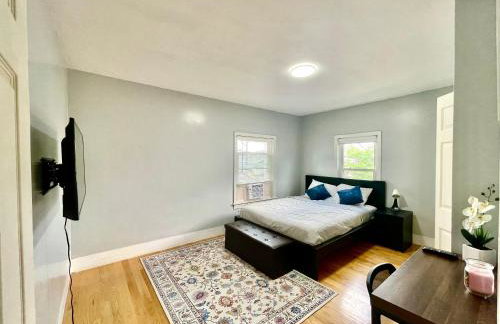Cozy 3-Beds in 2-Bedrooms Apartment Near Quincy Adams - Foto 4