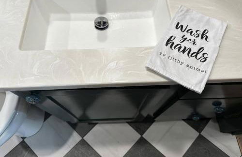 Sunrise, Mountain & Farm View - Heated Tub or Pool - Foto 15