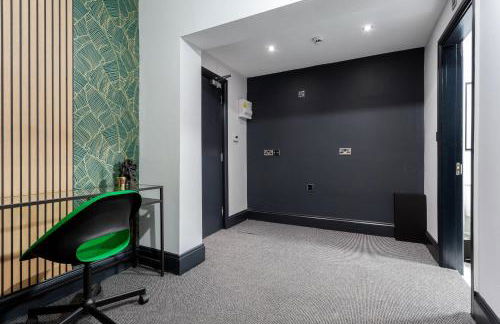 Ashton Getaway Sleeps 14 Free Parking - Foto 40