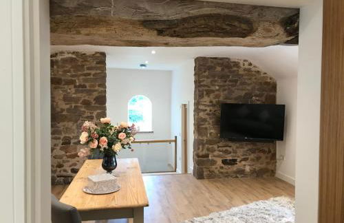 THE HAYLOFT CHESHIRE - Photo 27