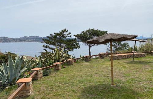 CASA MUGHETTO R5055 WiFi, seafront, private sea access, swimming pool - Foto 35