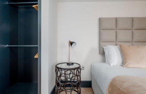 Chalice Close by Grandeur Property - Foto 22