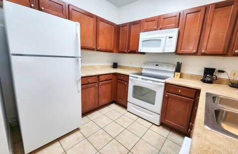 Resort Retreat 2BD Close Disney - Foto 12