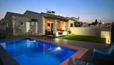 Casa en L Escala con piscina y WIFI free - Foto 1
