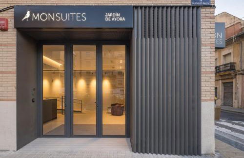 Mon Suites Jardín de Ayora - Photo 9