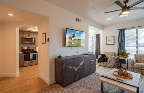 Walk to Westin Kierland , Family-Friendly Stay with Pool & Parking - N171 - Foto 43