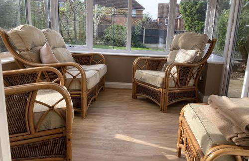 Quiet 3 bed semi with off street parking - Foto 19