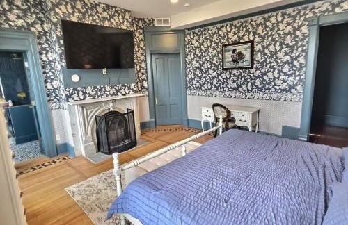 Sleeps 30+ • 10BR Mansion •Events • Bar • Backyard - Foto 28