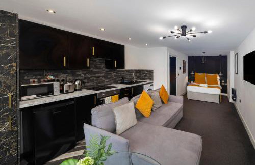 Spacious & Stylish Self Contained Studio Apartments - Foto 8