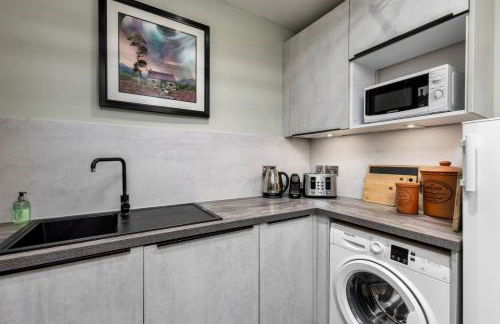 3-Bed Georgian Townhouse Next to Wellbeing Clinic - Foto 41