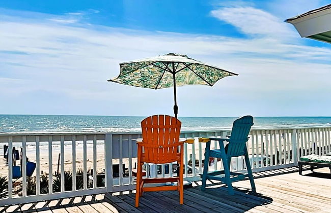 Beachfront Bungalow - Foto 1