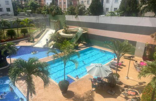 Flat Familiar a 400 metros do Hot Park com Piscinas e Conforto - Foto 44