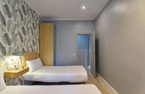 Fira Centric Apartments by gaiarooms - Foto 16