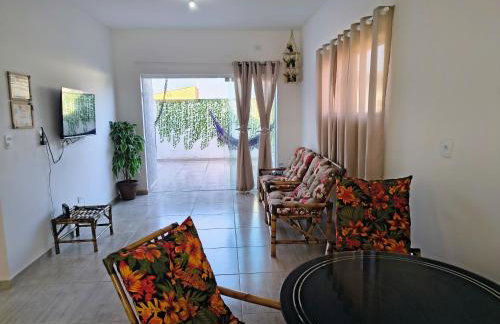 Casa completa com piscina perto da praia, garagem, aceita pet - Foto 4