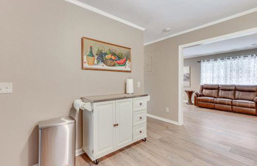 Walk to Restaurants Bluffton Retreat with Patio - Photo 15